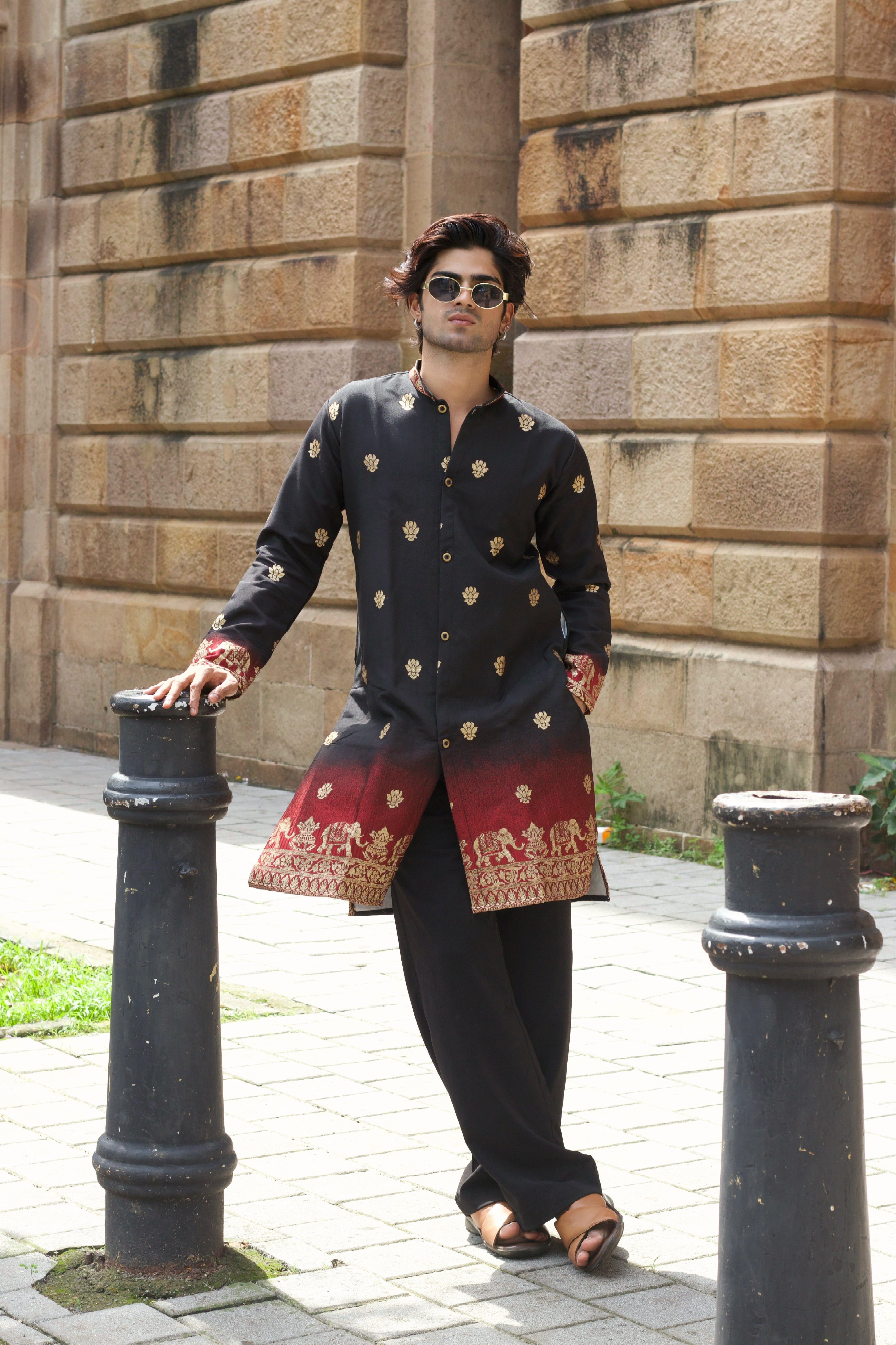 BLACK RED FADE REGAL ELEPHANT WEAVE JACQUARD KURTA