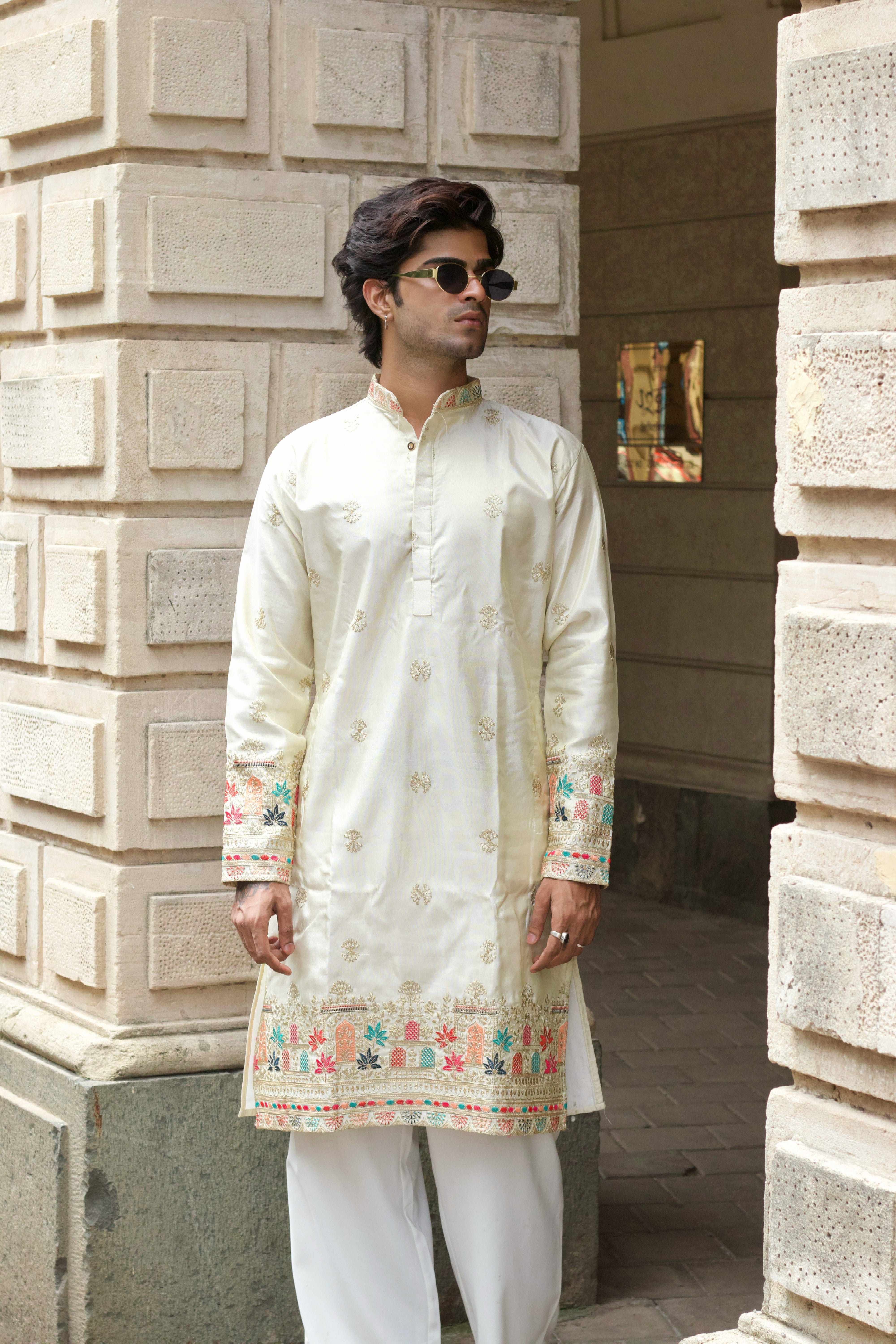 RAJ MAHAL IVORY EMBROIDERED KURTA