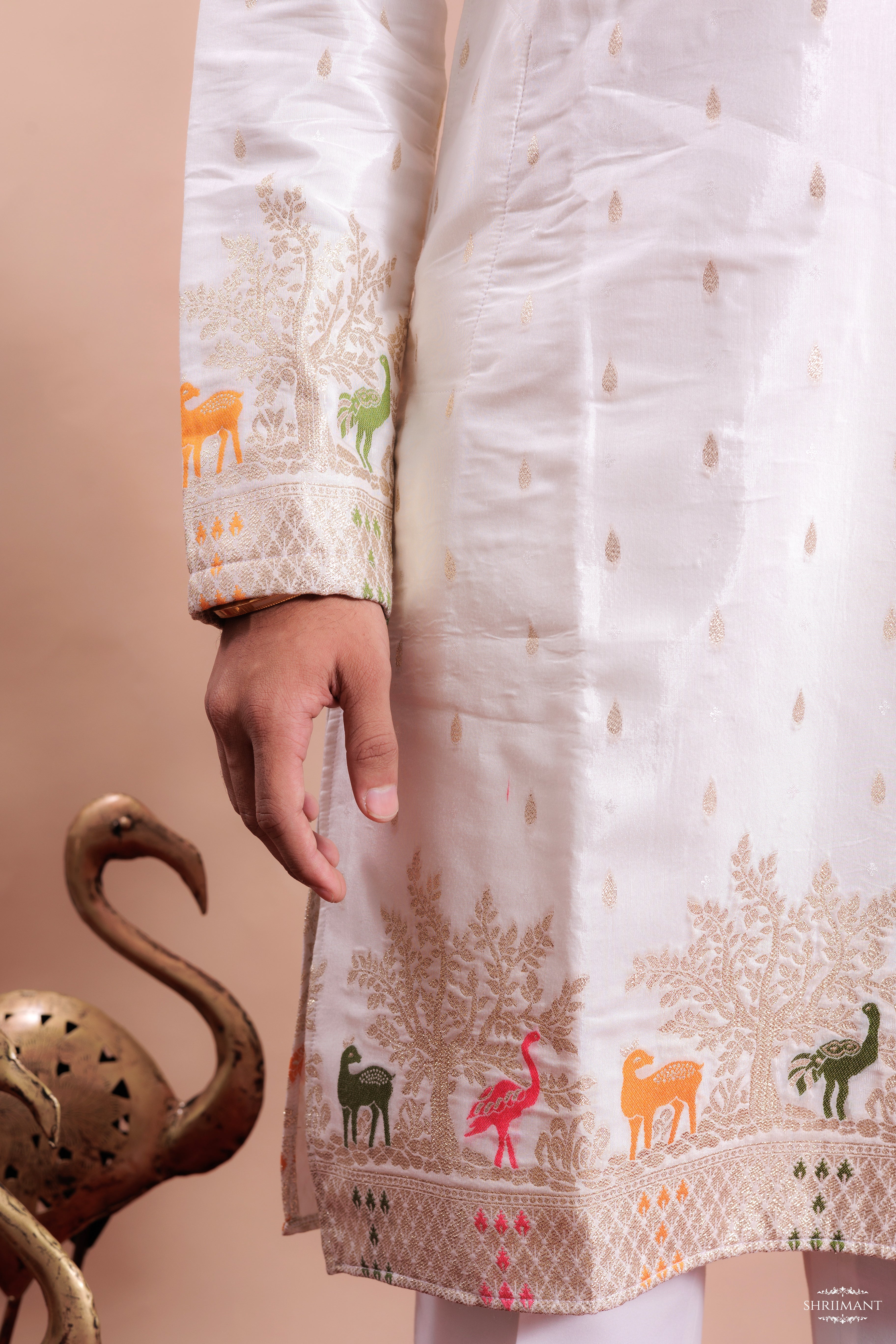 WHITE ANIMAL PATTERN JACQUARD DESIGNER KURTA