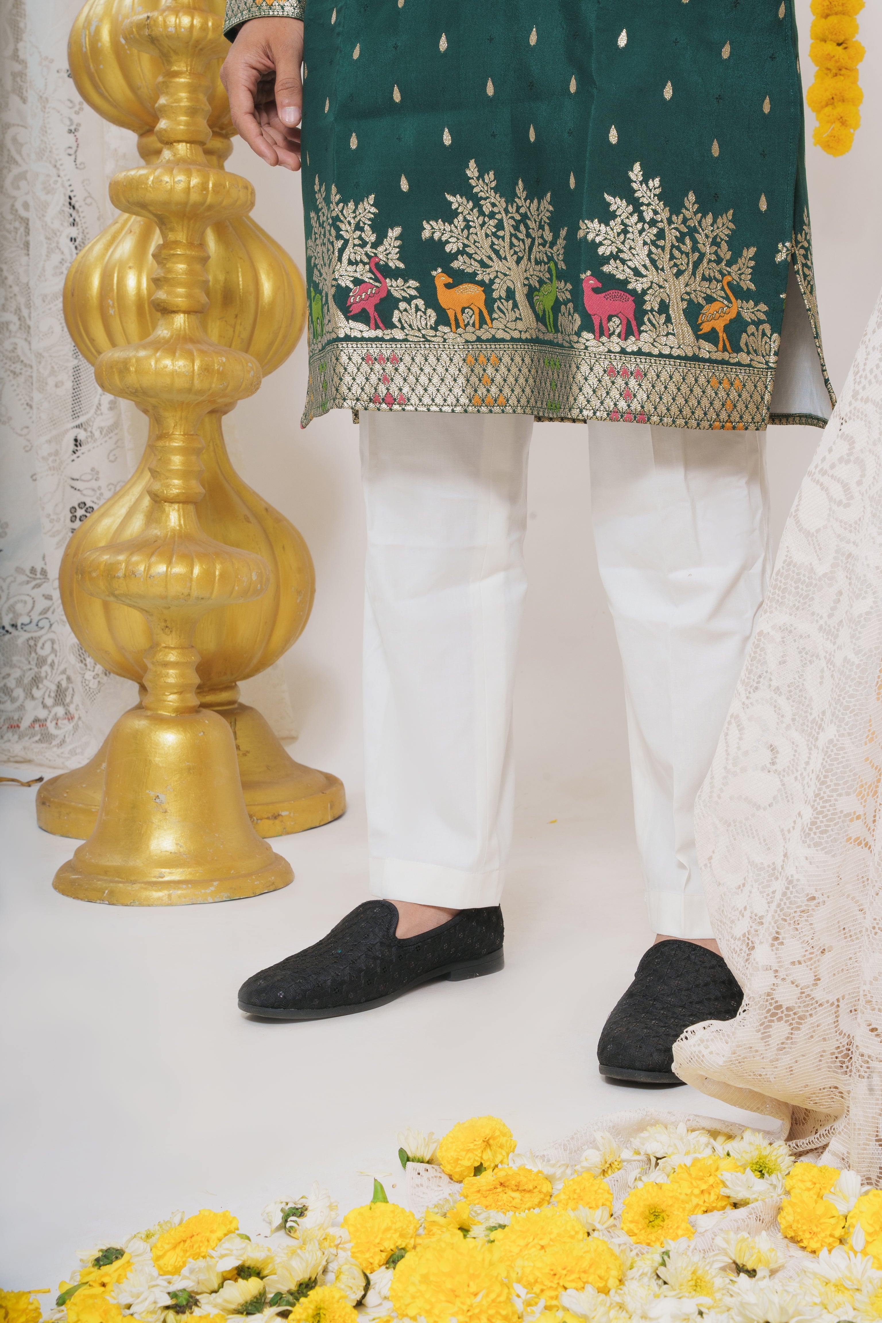 DARK GREEN ANIMAL PATTERN JACQUARD DESIGNER KURTA