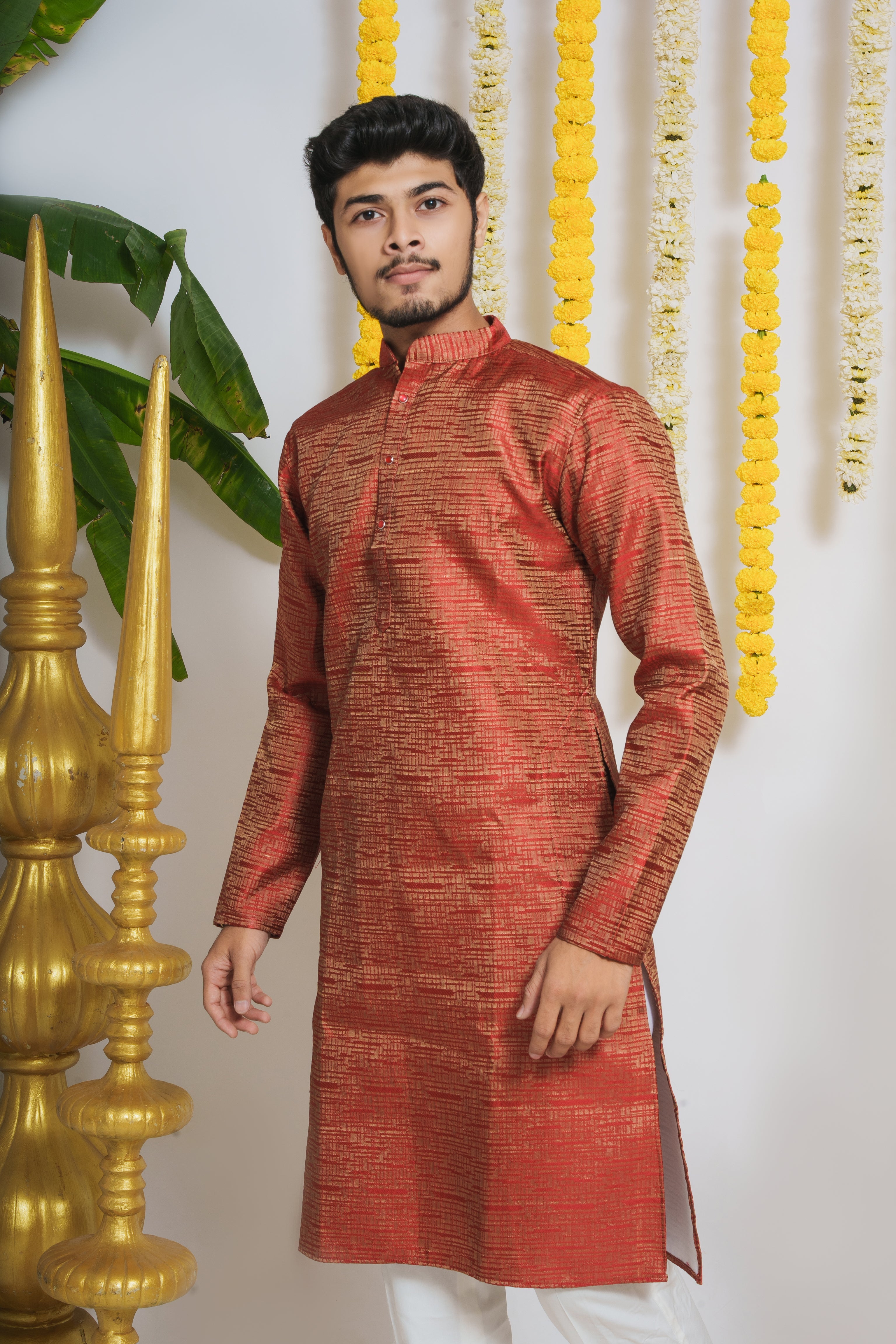 RED GOLDEN SHINY STRUCTURED JACQUARD DESIGNER KURTA