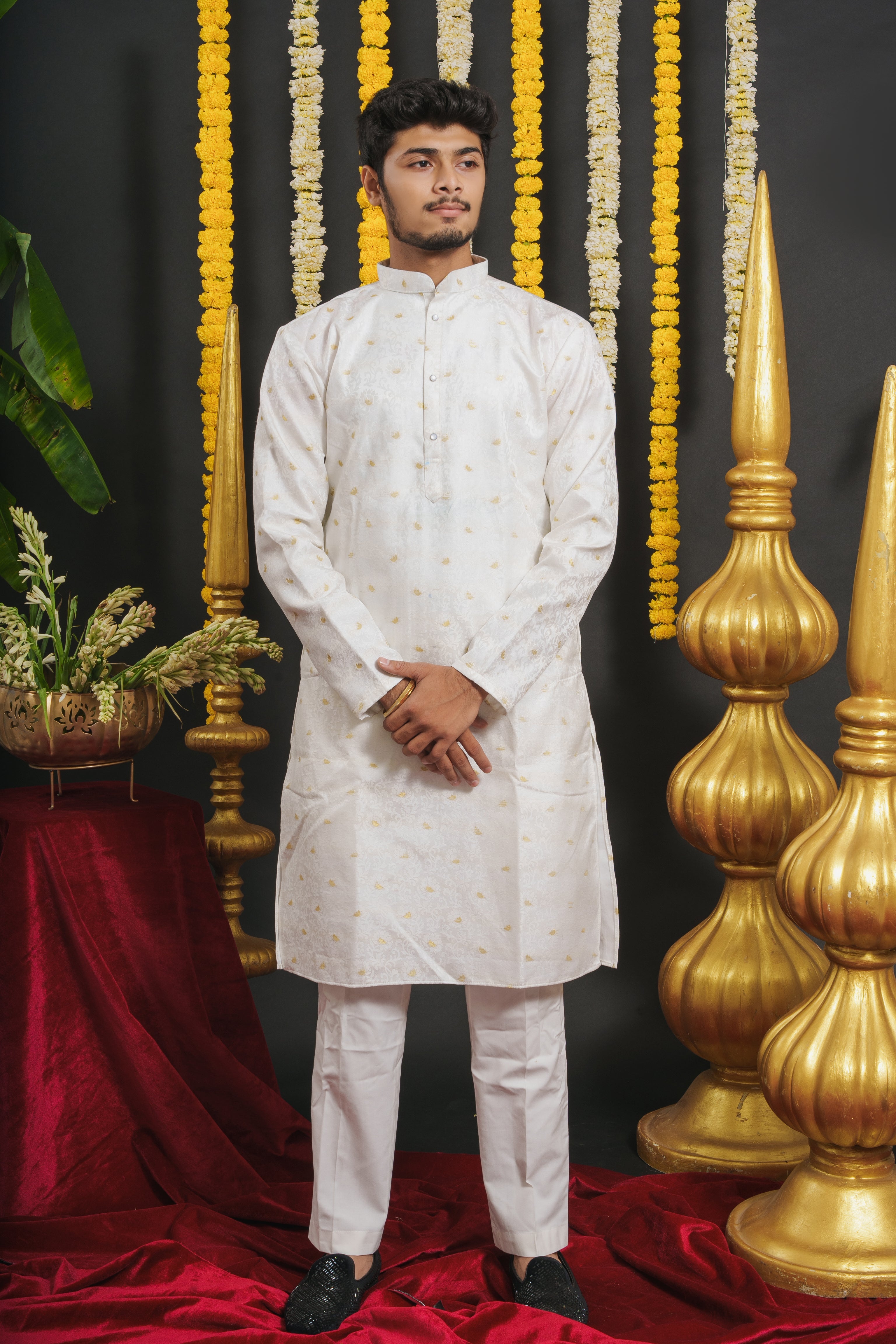 WHITE FLORAL SELECTED JACQUARD DESIGNER KURTA