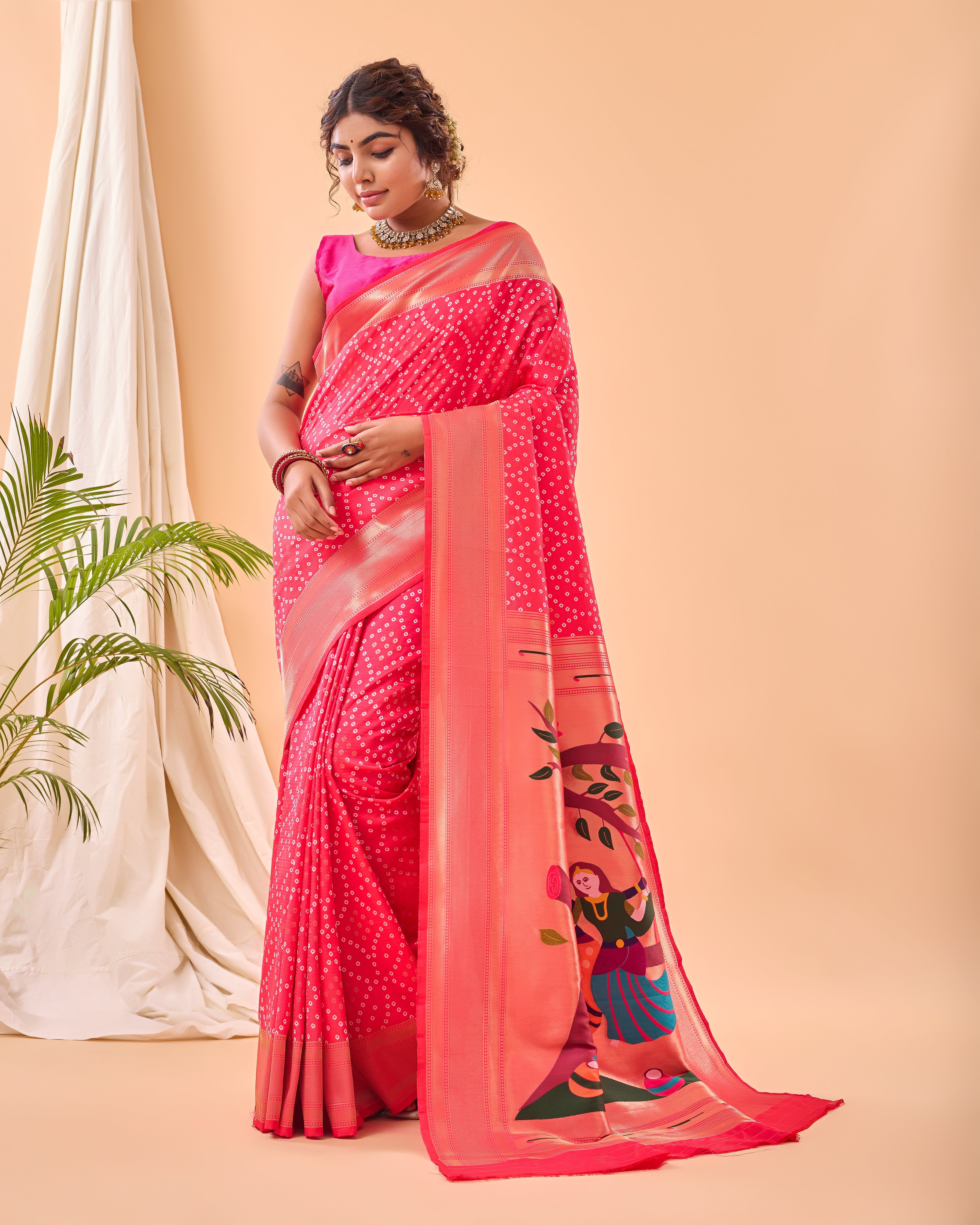 Rani Pink Woven printed saree