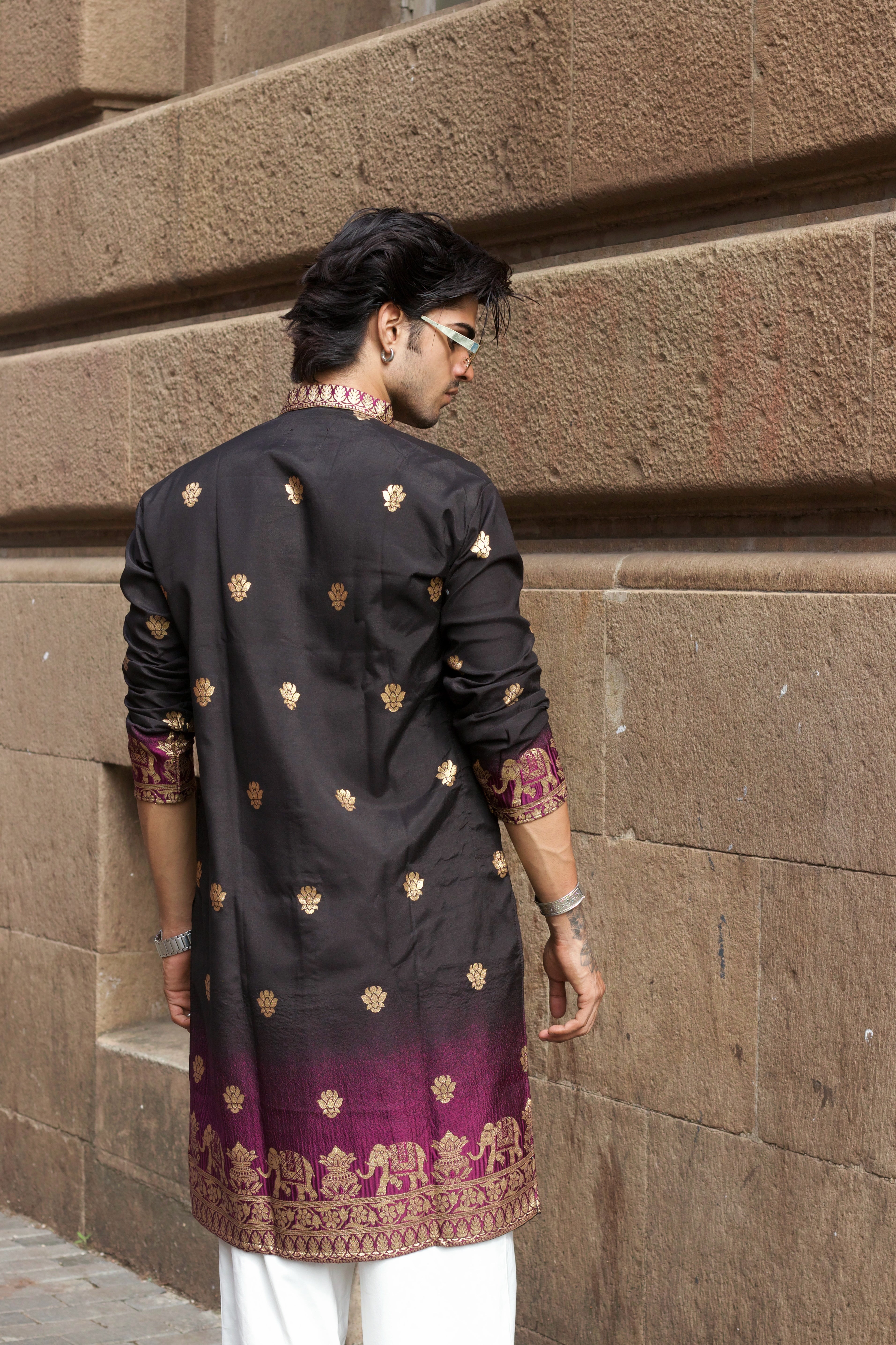 BLACK PURPLE FADE REGAL ELEPHANT WEAVE JACQUARD KURTA