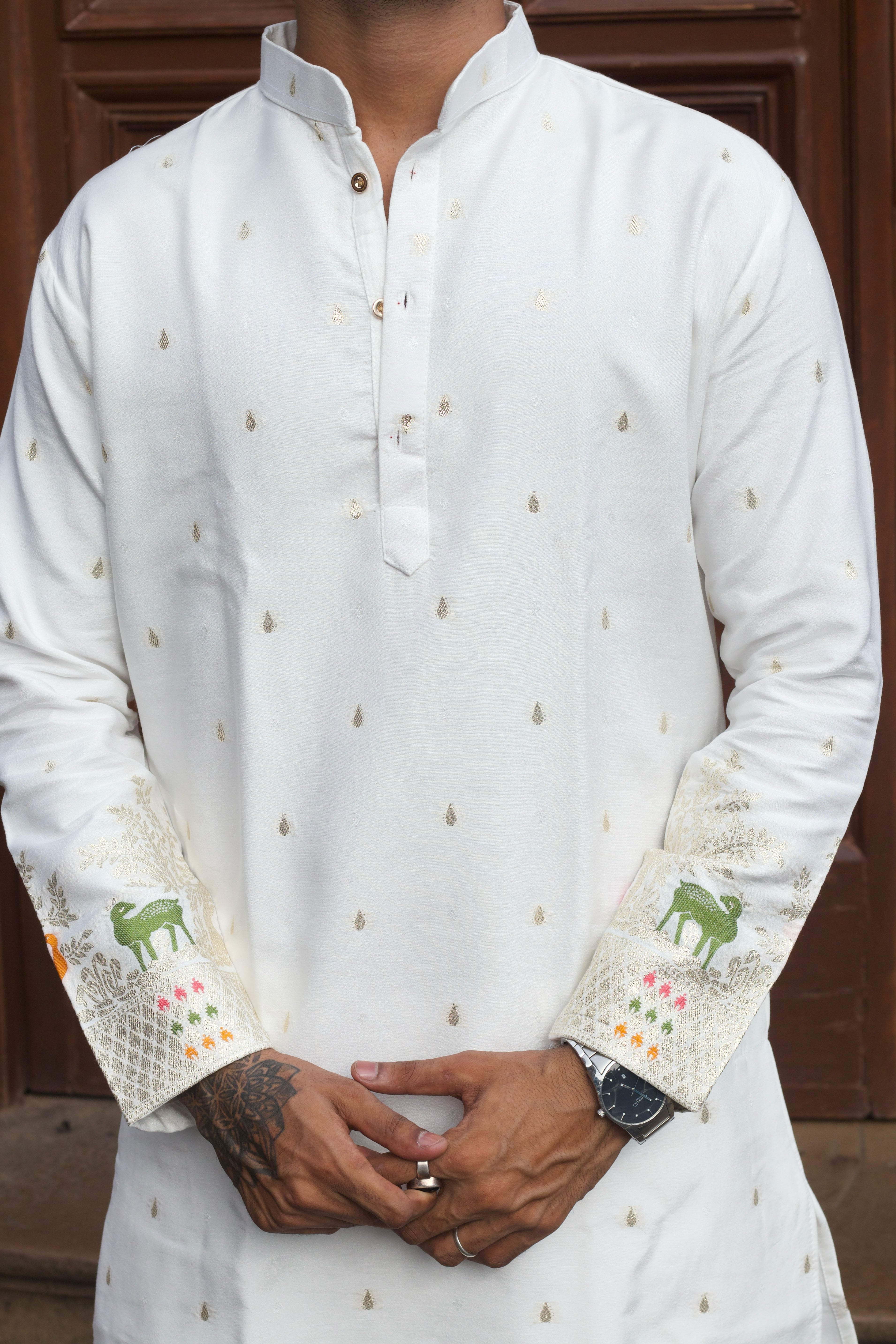 WHITE VANTARA PATTERN JACQUARD DESIGNER KURTA