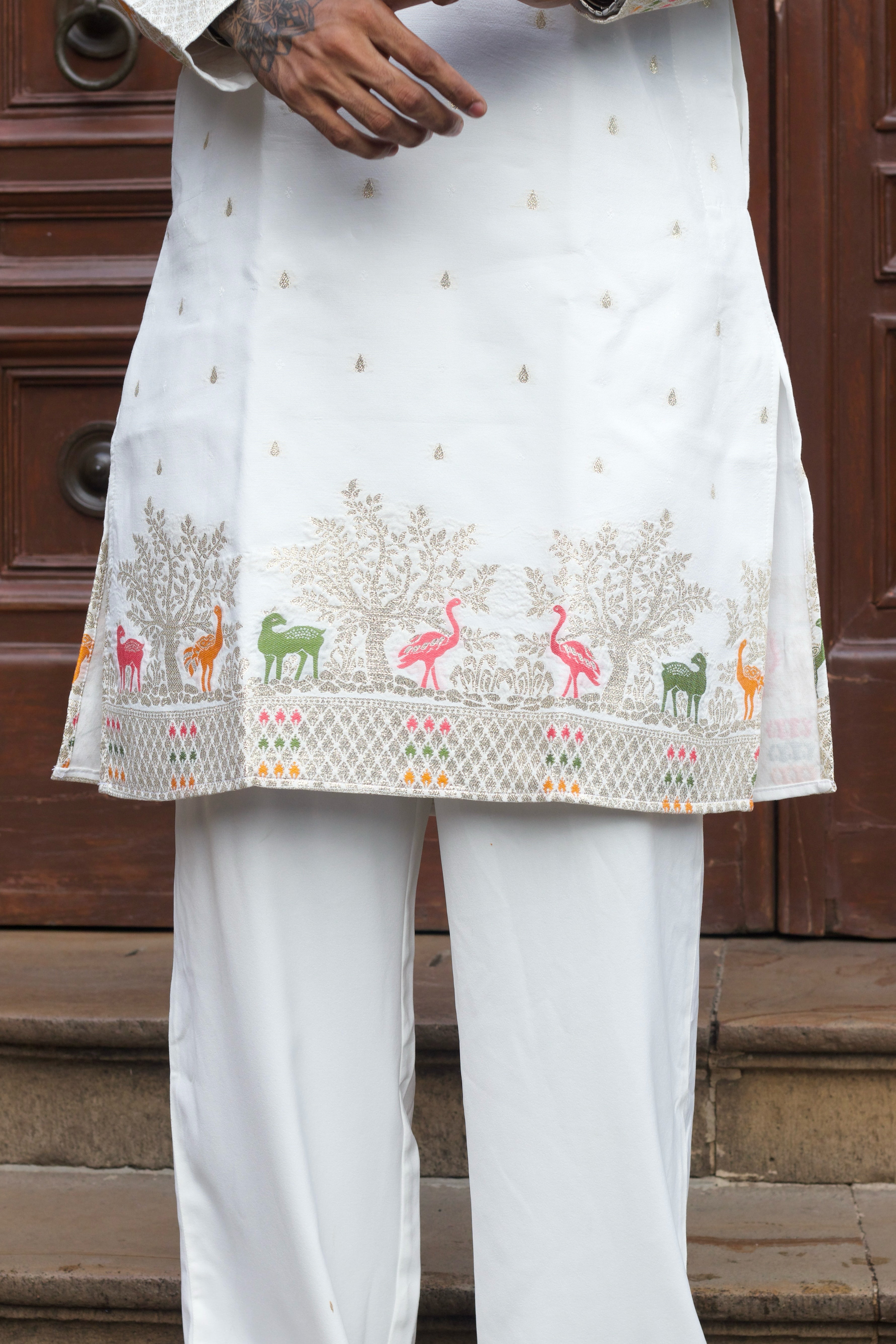 WHITE VANTARA PATTERN JACQUARD DESIGNER KURTA