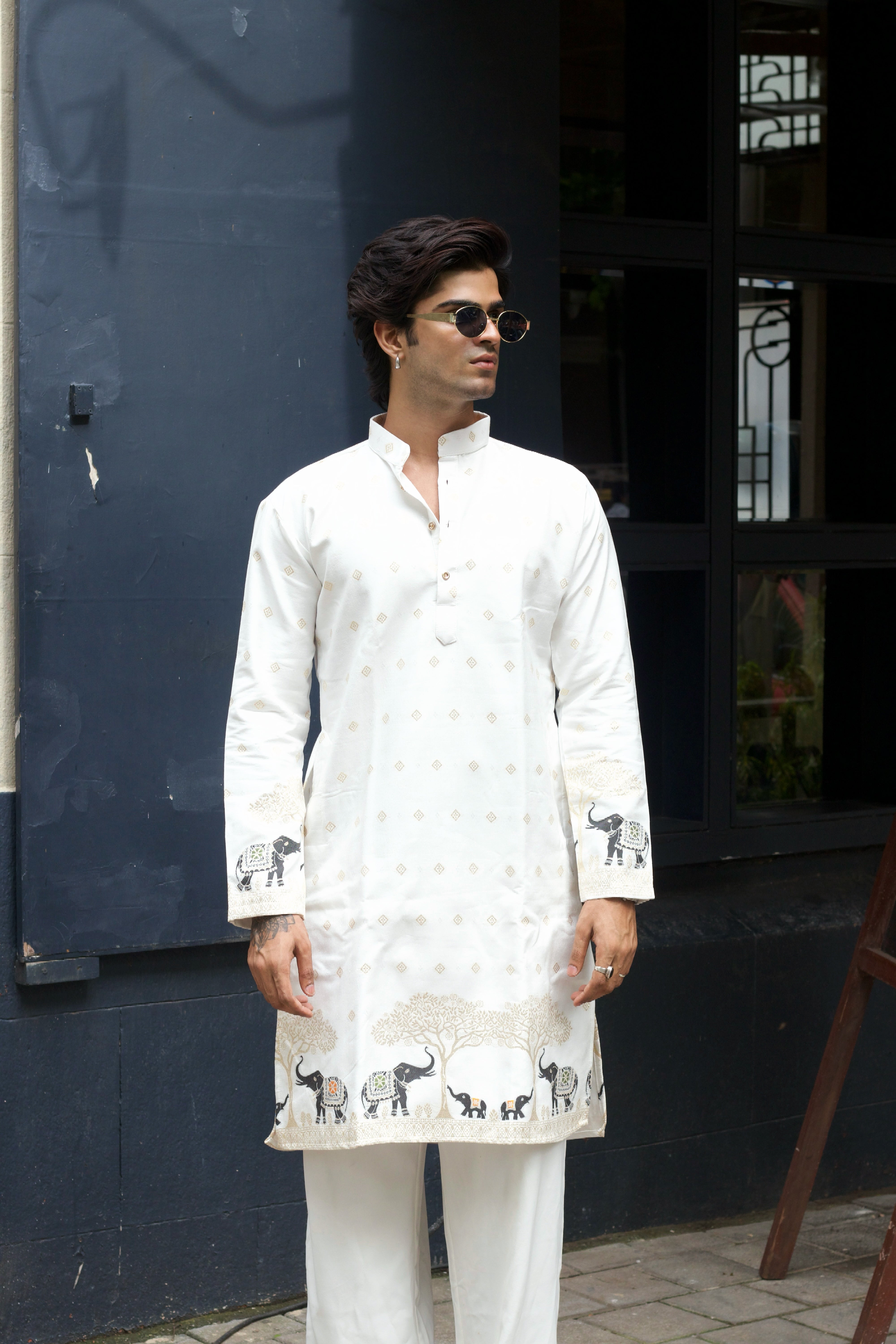 WHITE ELEPHANT PATTERN JACQUARD DESIGNER KURTA