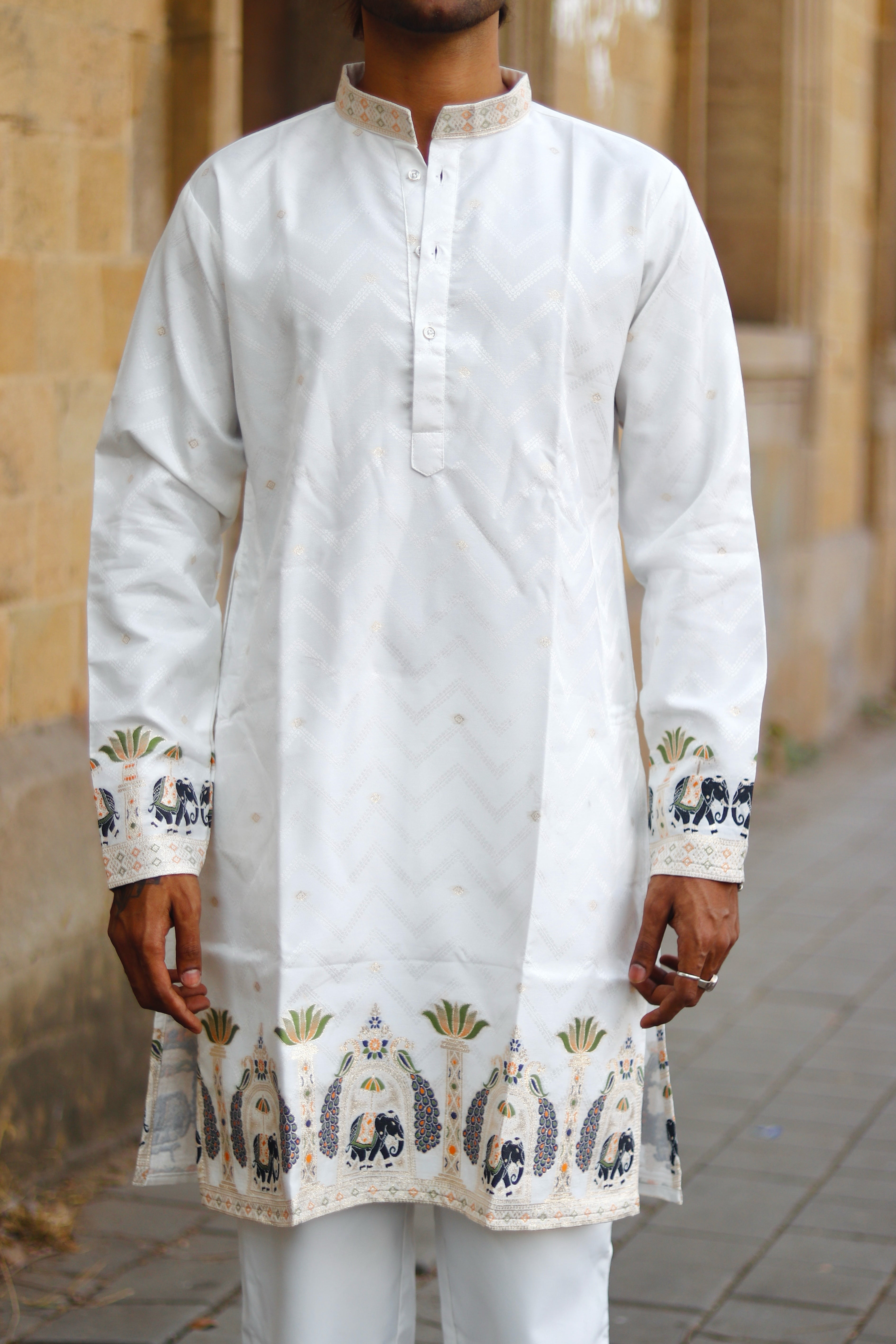 WHITE MOR GAJ EXCLUSIVE JACQUARD KURTA