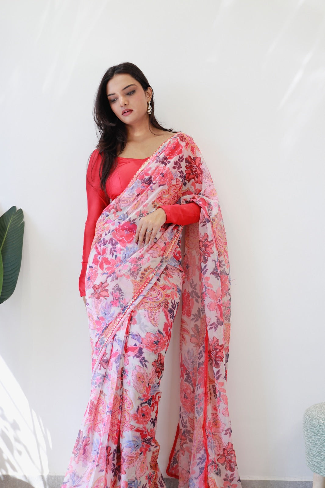 1 MIN Ready To Wear Red Flower Keri saree - Gulabo