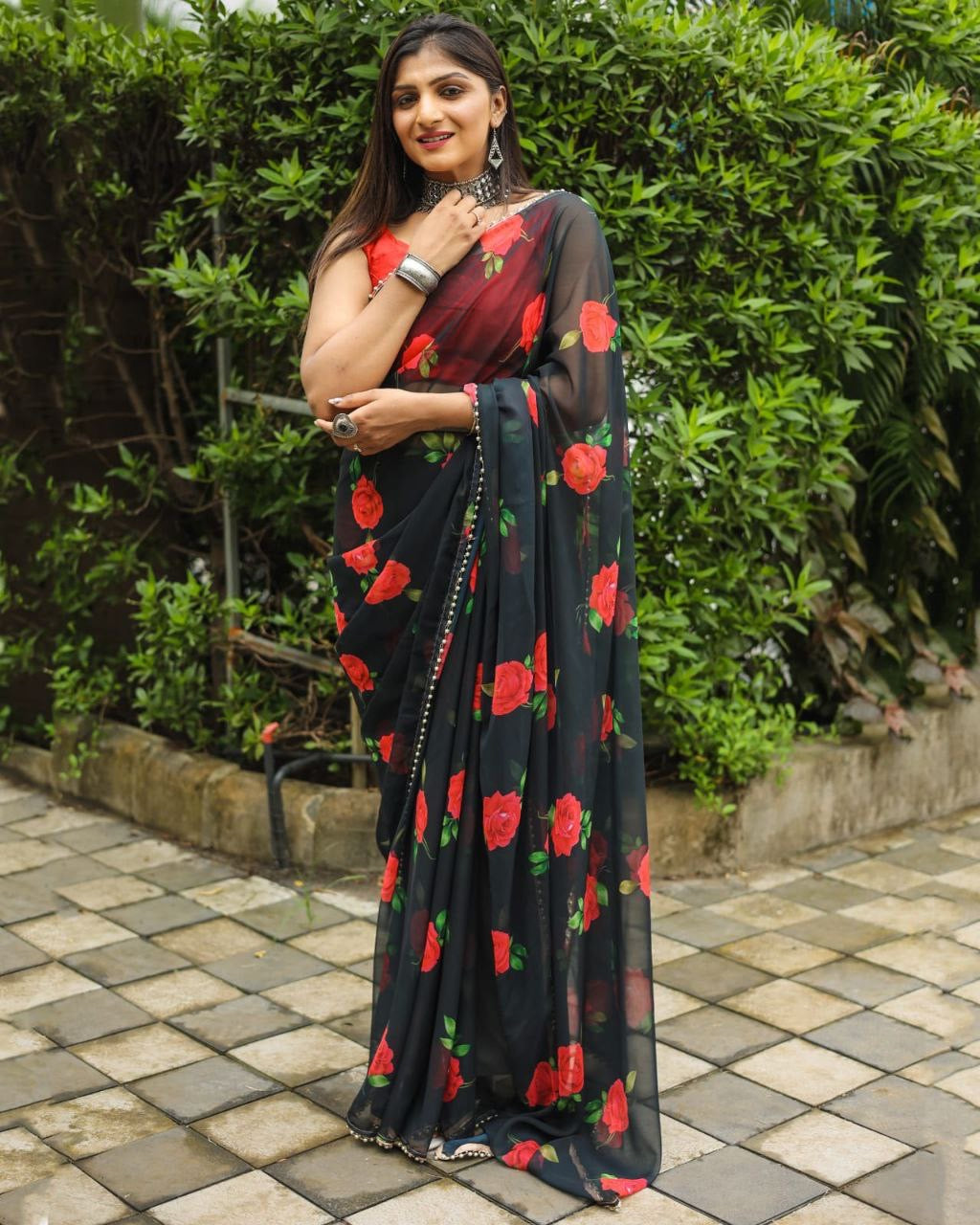 1 MIN Ready To Wear Rose printed Black Saree - Rosemary Black