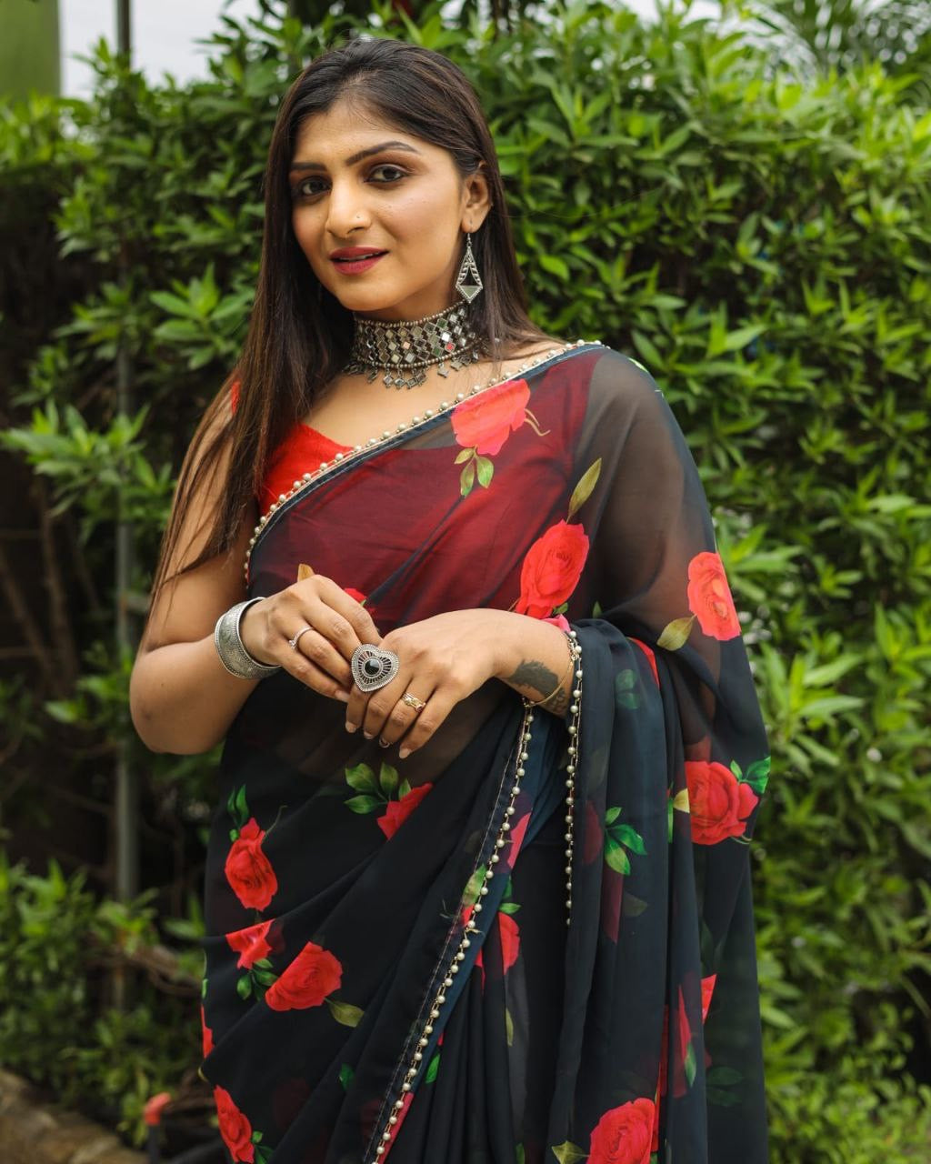 1 MIN Ready To Wear Rose printed Black Saree - Rosemary Black