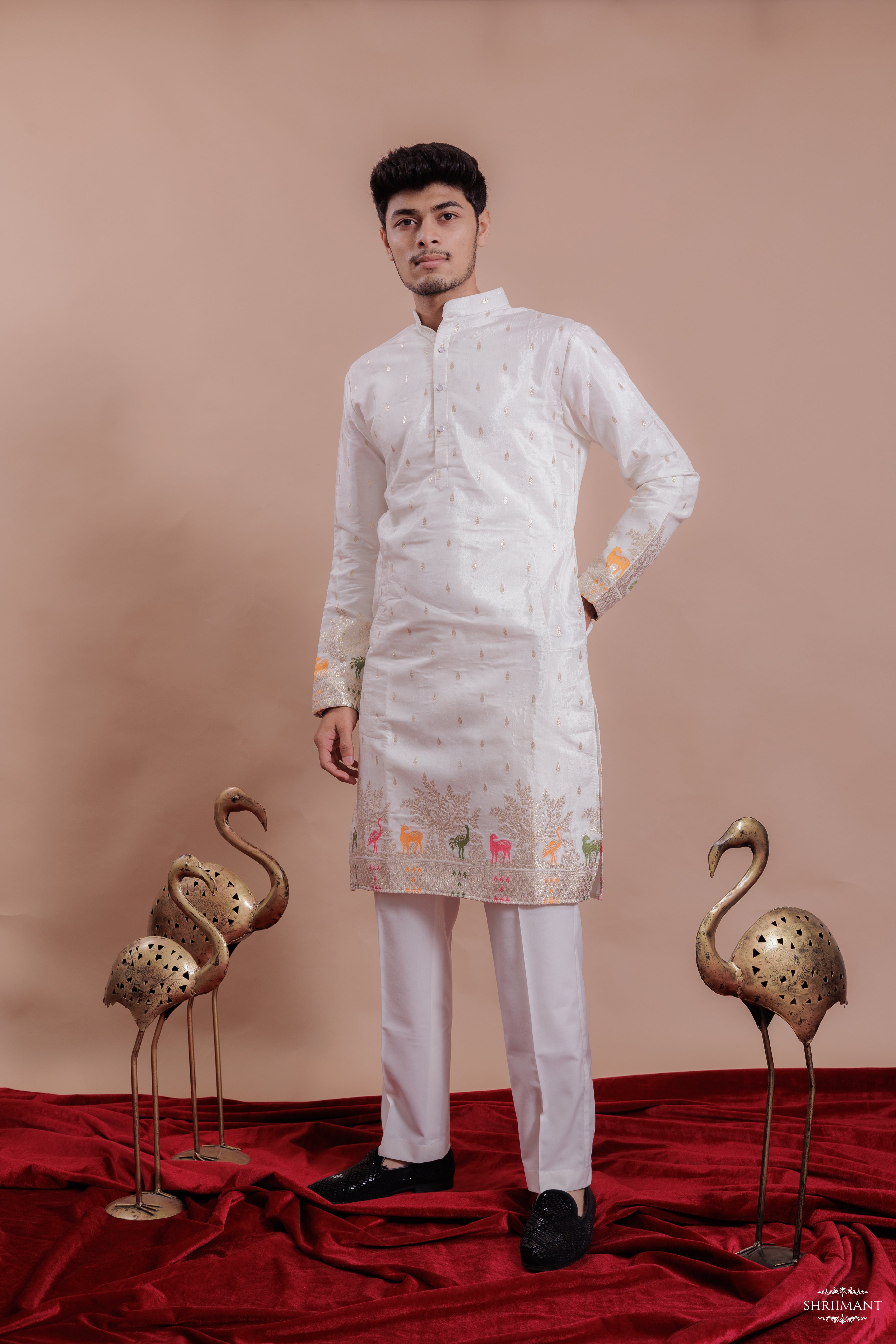 WHITE ANIMAL PATTERN JACQUARD DESIGNER KURTA