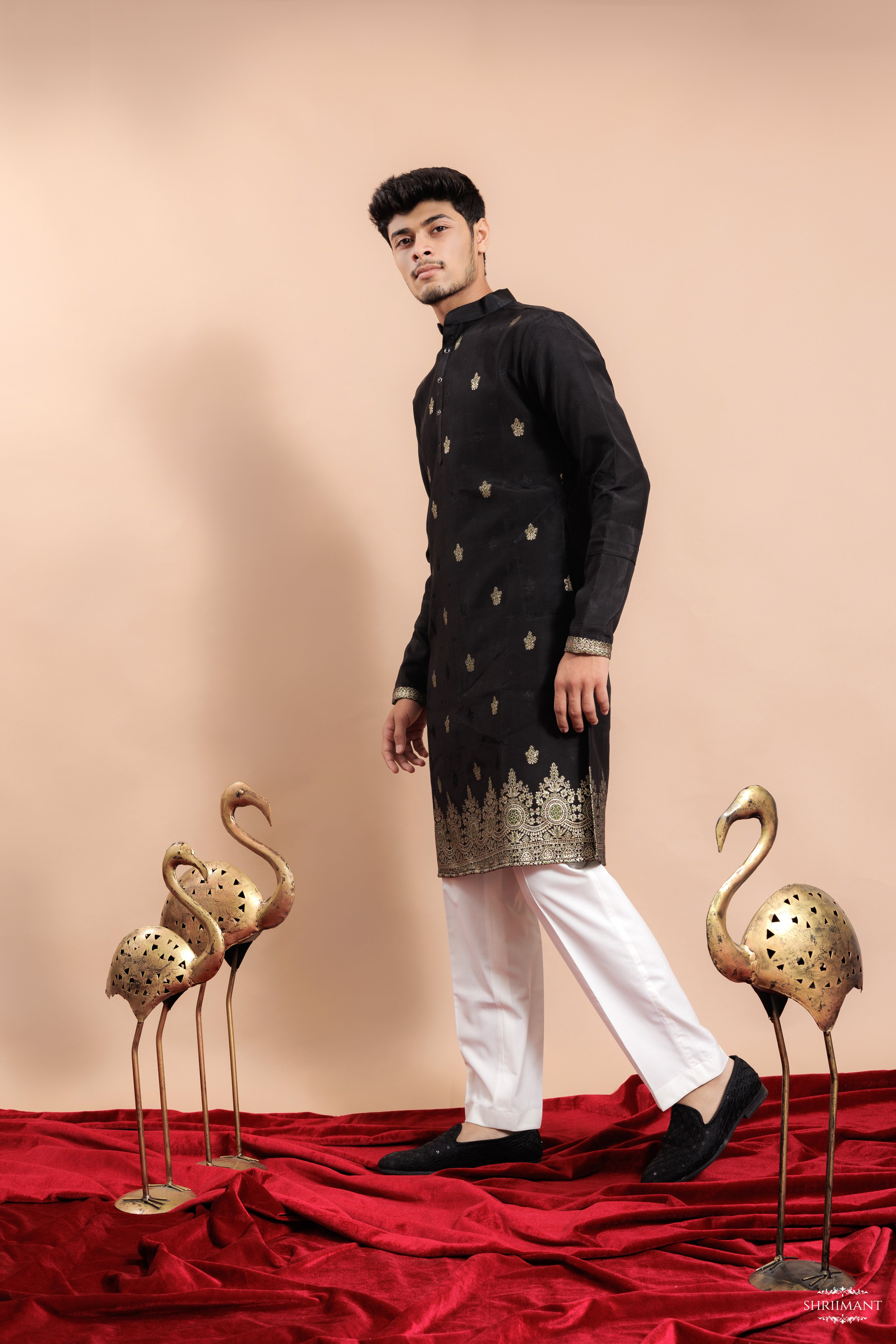 BLACK FLORAL JACQUARD EXCLUSIVE DESIGNER KURTA