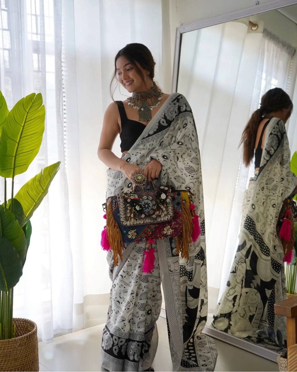 1 MIN Ready to wear in White And Black Dholi-Poooja Saree