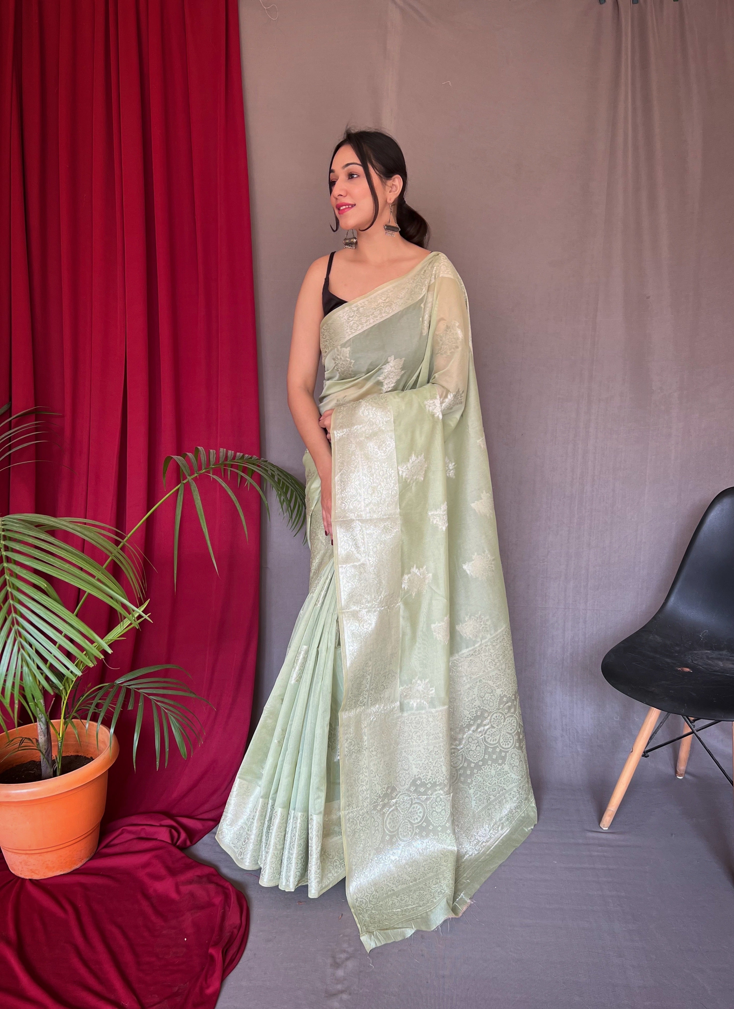 Saanvi Cotton Rose Gold Woven Saree Pastel Green