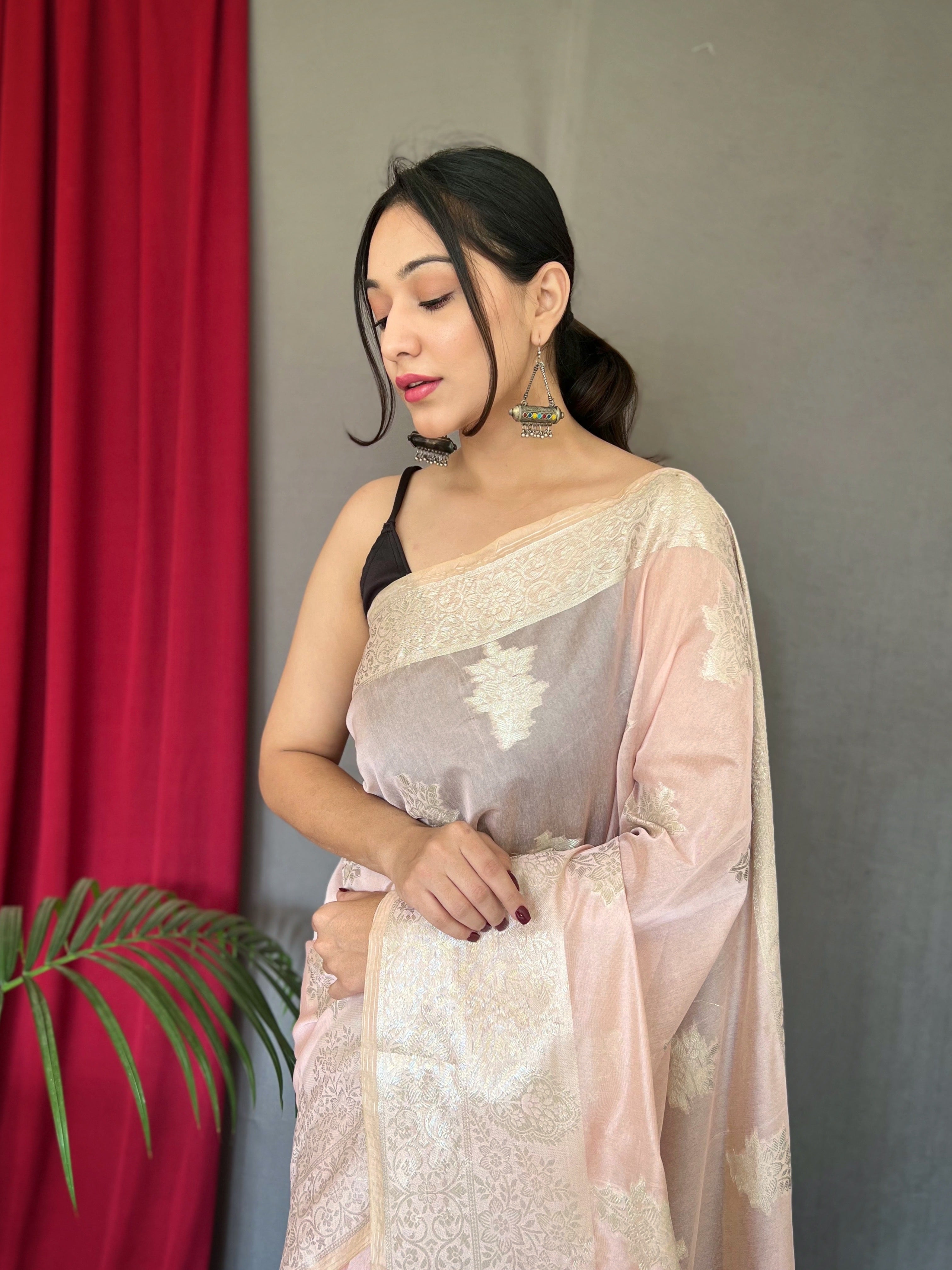 Saanvi Cotton Rose Gold Woven Saree Pastel Pink