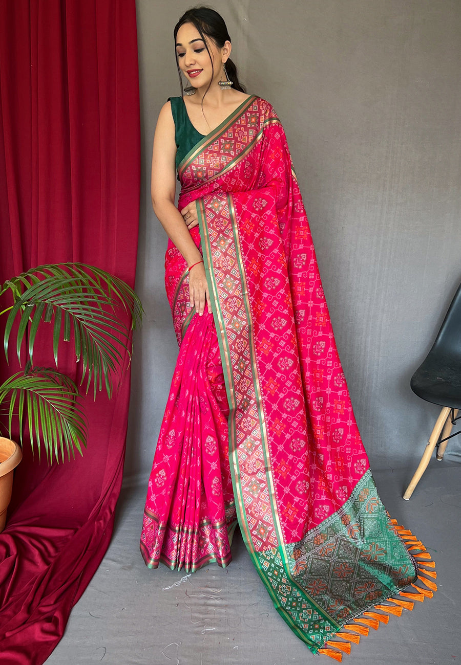 Rangeen Patola Contrast Woven Silk Saree Hot Pink